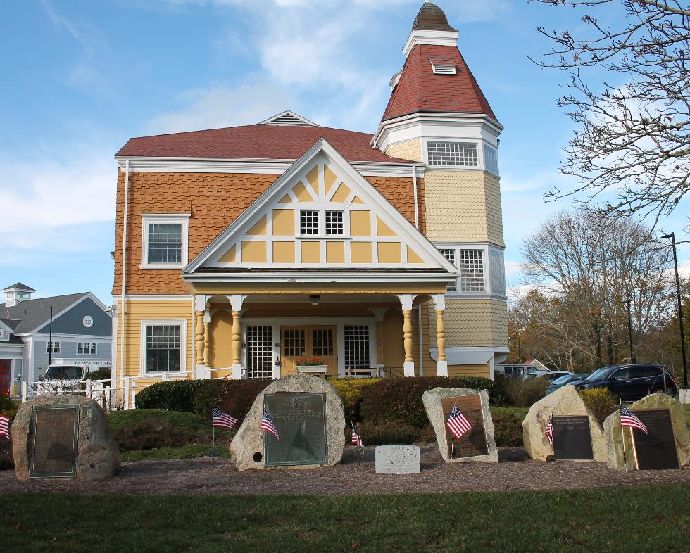 Veterans Memorials in Brewster Massachusetts